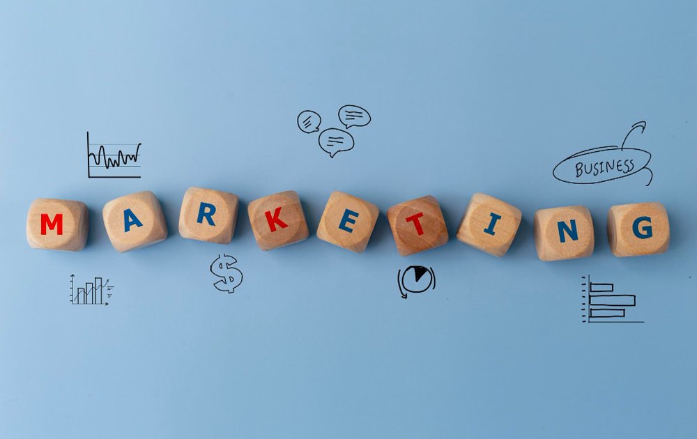 Marketing written on blocks image-telikoz