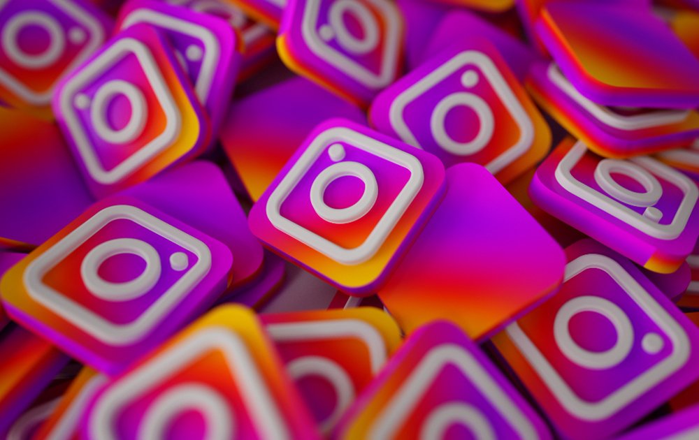 social media instagram logo image -telikoz
